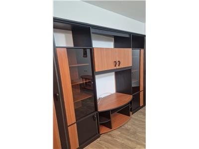 Apartament 2 camere de nchiriat zona Ouituz 
5 min de universitate