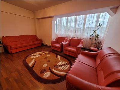 Apartament 3 cam  -Tractorul!
